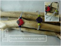 3.bracelet trefle en graine de tagua zero métal10€